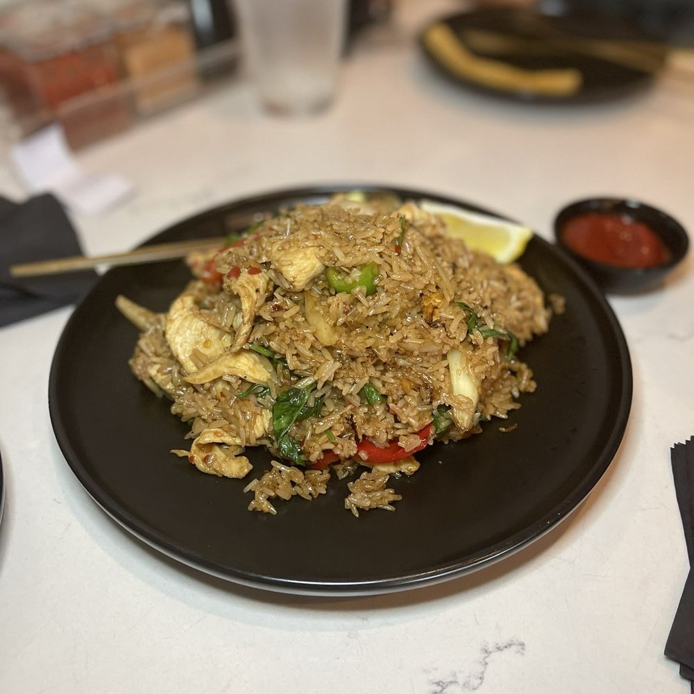 Linjee Thai - Thai Near Me - Alexandria, Virginia Linjee Thai - Thai Near Me - Alexandria, Virginia