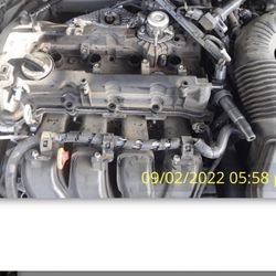 Sport Durst Hyundai - Spark plugs fuel pump etc ripped out underneath the hood of the car.