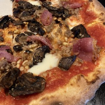 Pizzeria Mimosa - Casanova 9/10 - Italian Near Me - Hereford, Arizona Pizzeria Mimosa - Casanova 9/10 - Italian Near Me - Hereford, Arizona