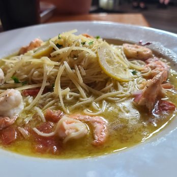Kearney's Feed Yard - shrimp scampi - Bars Near Me - Sunnyvale, Texas