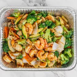 General Tso's - Office lunch? Warehouse crew? General Tso's half pans got you covered!