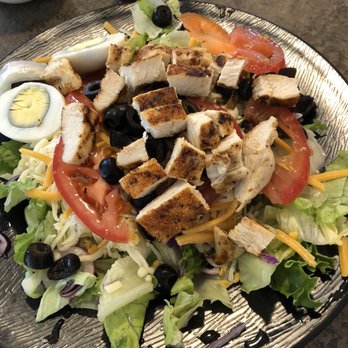 Angie's Restaurant - Blackened chicken salad - Breakfast & Brunch Near Me - Logan, Utah