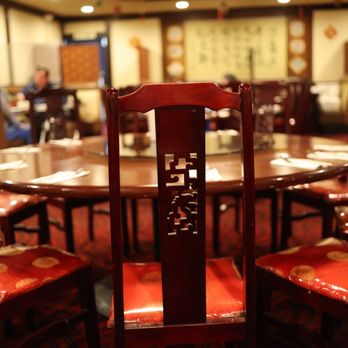 Great Castle Chinese Restaurant - a dining table and chairs - Chinese Near Me - Bakersfield, California Great Castle Chinese Restaurant - a dining table and chairs - Chinese Near Me - Bakersfield, California