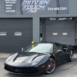 Mitten Touch Auto - Ferrari 488 GT full interior and exterior detail
