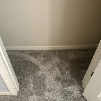 50Floor - Closet #3 - Flooring Near Me - Roswell, Georgia 50Floor - Closet #3 - Flooring Near Me - Roswell, Georgia
