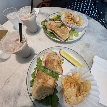 Manna Bread from Heaven - Bakeries Near Me - Tomball, Texas