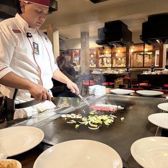 Benihana - San Francisco - Surprised the power lunch included the live table side cooking, though it is very abbreviated. - Teppanyaki Near Me - San Francisco, California