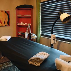 Cecilia Rusnak - AcuMedGroup Wellness Center