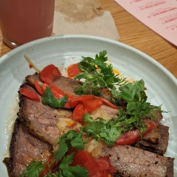 Loro Asian Smokehouse & Bar - Brisket - Smokehouse Near Me - Austin, Texas