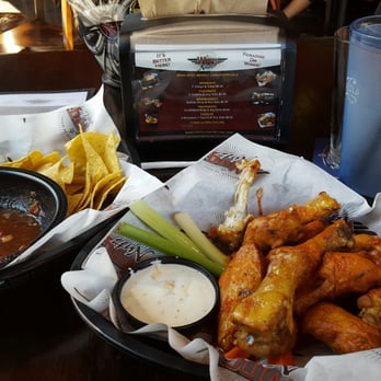 WingNutz - Chicken Wings Near Me - Las Vegas, Nevada WingNutz - Chicken Wings Near Me - Las Vegas, Nevada