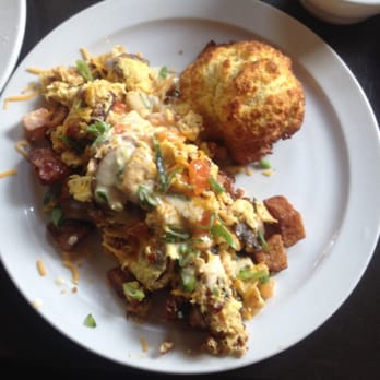 B Matthews Eatery - Scramble - New American Near Me - Savannah, Georgia