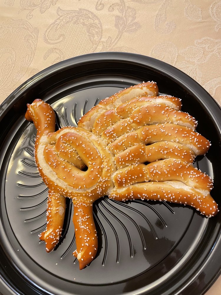 PHILLY PRETZEL FACTORY Updated August 2024 13 Reviews 617 Stokes