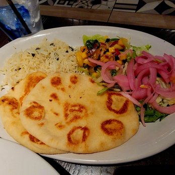 Mama Tigre - Mexican Near Me - Oakton, Virginia