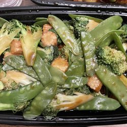 Hunan Wok - D8. Broccoli, Snow Peas and Baby Corn