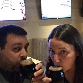 Doc B's Restaurant + Bar - New American Near Me - Chicago, Illinois