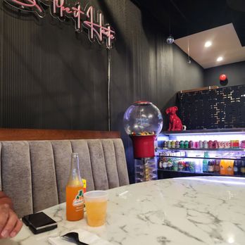 Haute Dogs - Hot Dogs Near Me - Arlington, Virginia Haute Dogs - Hot Dogs Near Me - Arlington, Virginia