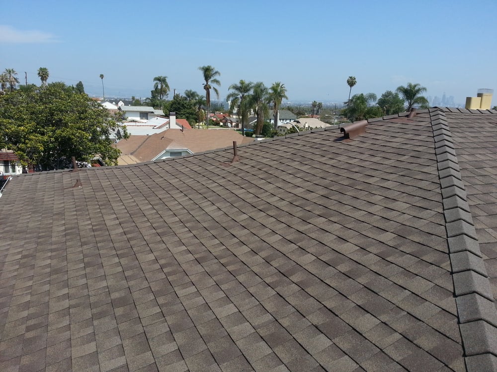 Slide of B&I Roofing