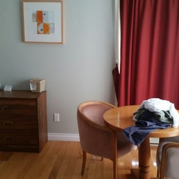 Sunshine Lodge - Dresser and side table - Hotels Near Me - Gibsons, British Columbia
