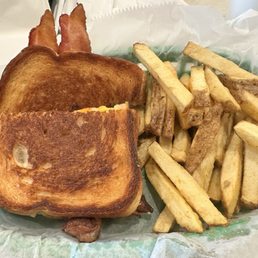 Pimento Grilled Cheese