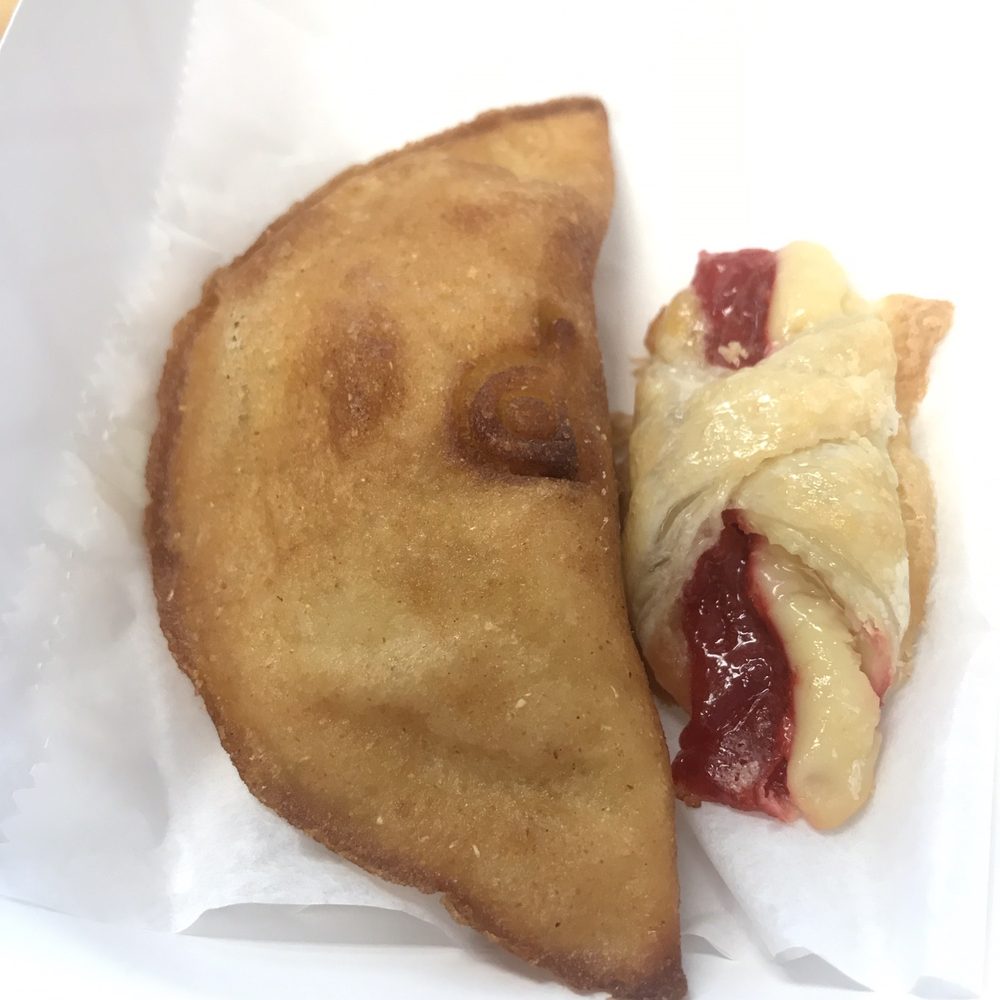 La Fuente - Time for an empanada - Bakeries Near Me - Orlando, Florida La Fuente - Time for an empanada - Bakeries Near Me - Orlando, Florida