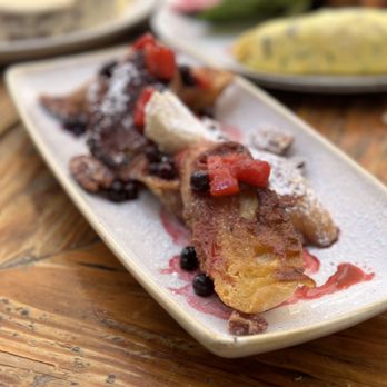 Foreign Cinema - Baguette French Toast - Breakfast & Brunch Near Me - San Francisco, California