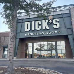 DICK'S Sporting Goods