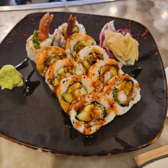 Racks Fish House + Oyster Bar - Shrimp Tempura Sushi - Bars Near Me - Delray Beach, Florida Racks Fish House + Oyster Bar - Shrimp Tempura Sushi - Bars Near Me - Delray Beach, Florida