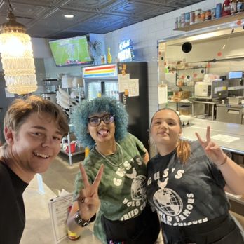 Gus’s World Famous Fried Chicken - Camelback - The gang! - Chicken Shop Near Me - Phoenix, Arizona Gus’s World Famous Fried Chicken - Camelback - The gang! - Chicken Shop Near Me - Phoenix, Arizona