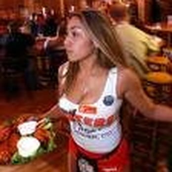 Hooters Visit Now 260 Photos 238 Reviews American Hooters Visit Now 260 Photos 238