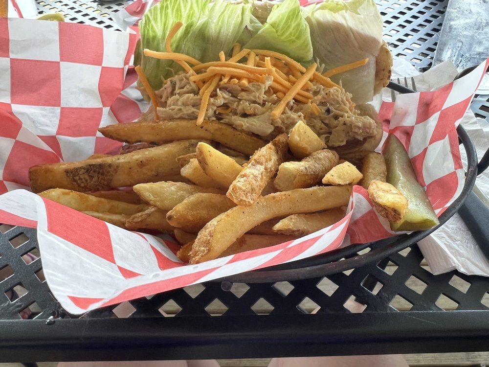 Grey Heron Grill Logo