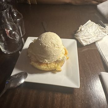 Flatiron Restaurant - Brown butter cake with vanilla ice cream !!!!!!! So GOOD! - Steakhouses Near Me - Brooklyn, New York