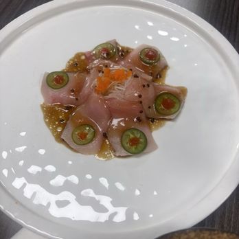 Sushi Makoto - Yellowtail App (11/10!) - Sushi Bars Near Me - Jersey City, New Jersey