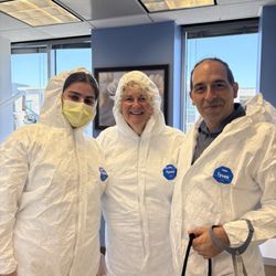 Studio Dental Arts - Diana and Dr. Chris make a great team! For someone who doesn't historically like going to a dentist, these two made me feel at ease!