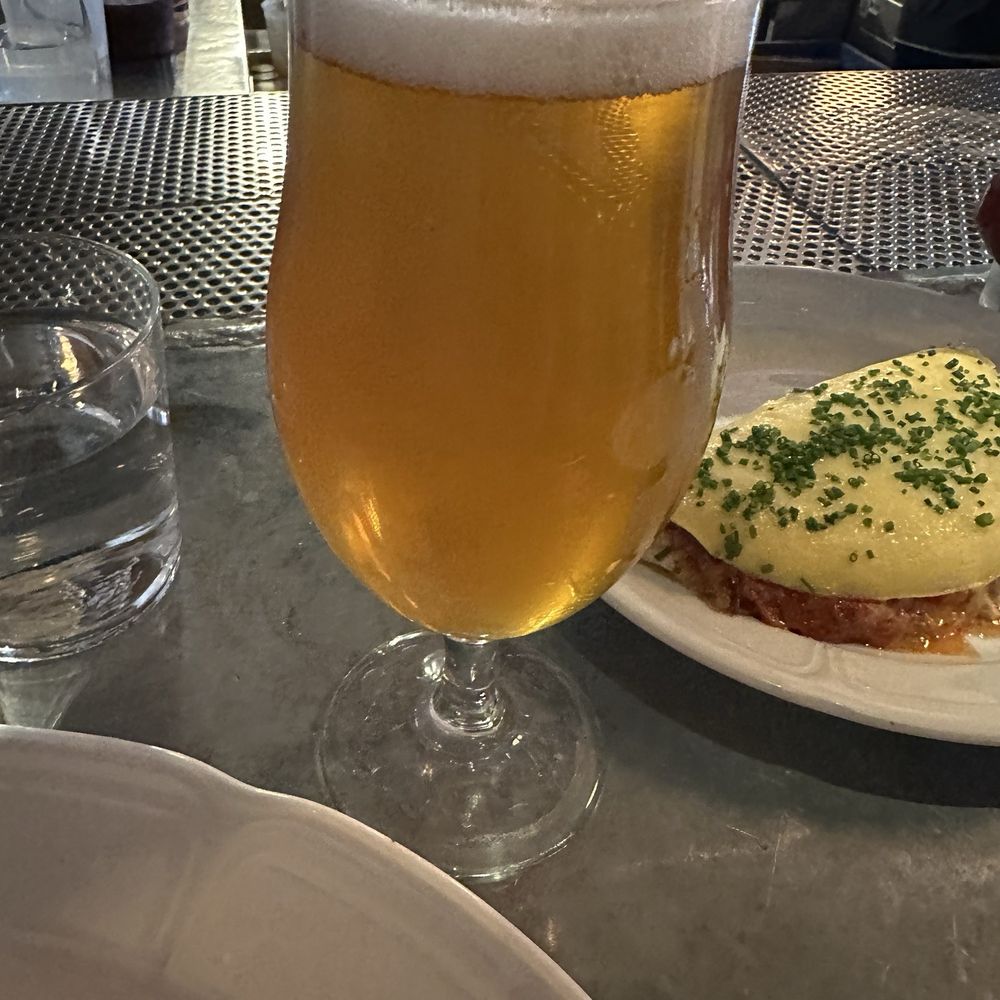 Au Cheval - Bars Near Me - Chicago, Illinois