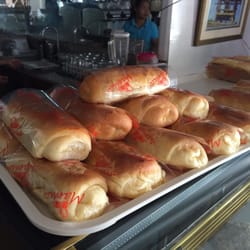 Café Mamia - Cheesebread