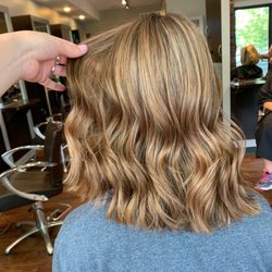 Salon U