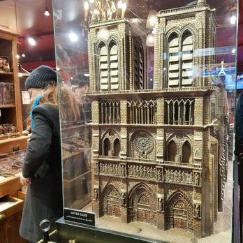Maison Georges Larnicol - Chocolatiers & Shops Near Me - Paris, 75