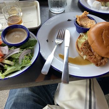 The Stave - Fried chicken and honey - Southern Near Me - Frankfort, Kentucky