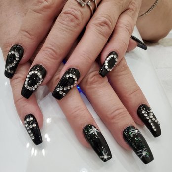 Biltmore Nail Bar - Once again Teresa nailed it!! She always goes beyond my expectations!! Worth the drive, everyone is very friendly, clean and professional - Nail Salons Near Me - Phoenix, Arizona