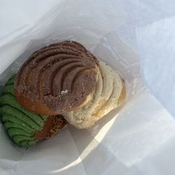 La Especial Bakery - Las conchas