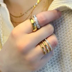 San Antonio Jewelry - Bold statement rings in yellow gold