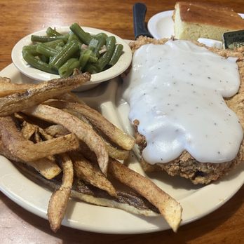 Blue Mound Cafe - Saginaw - CFS, Home Fries, and Green Beans - Breakfast & Brunch Near Me - Saginaw, Texas