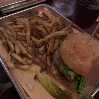 The Publik House - Fire starter burger, gluten free bun - Gastropubs Near Me - Peoria Heights, Illinois The Publik House - Fire starter burger, gluten free bun - Gastropubs Near Me - Peoria Heights, Illinois
