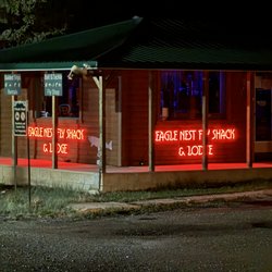 Eagle Nest Fly Shack & Lodge
