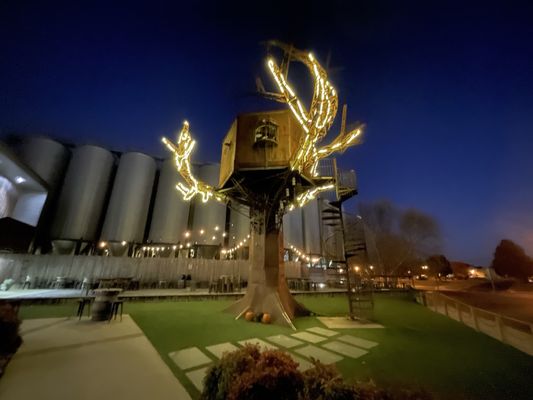 Dogfish Head Milton Brewery by null