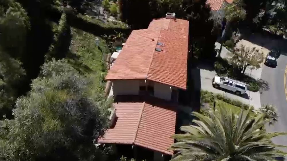 Slide of Best Roofing Solution