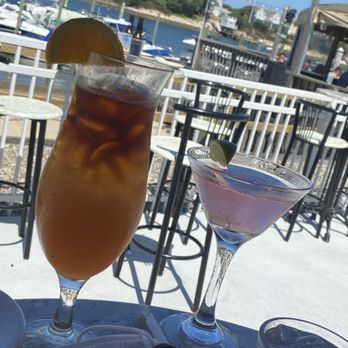 Captain Al's Restaurant & Tiki Bar - Tiki Bars Near Me - Buzzards Bay, Massachusetts