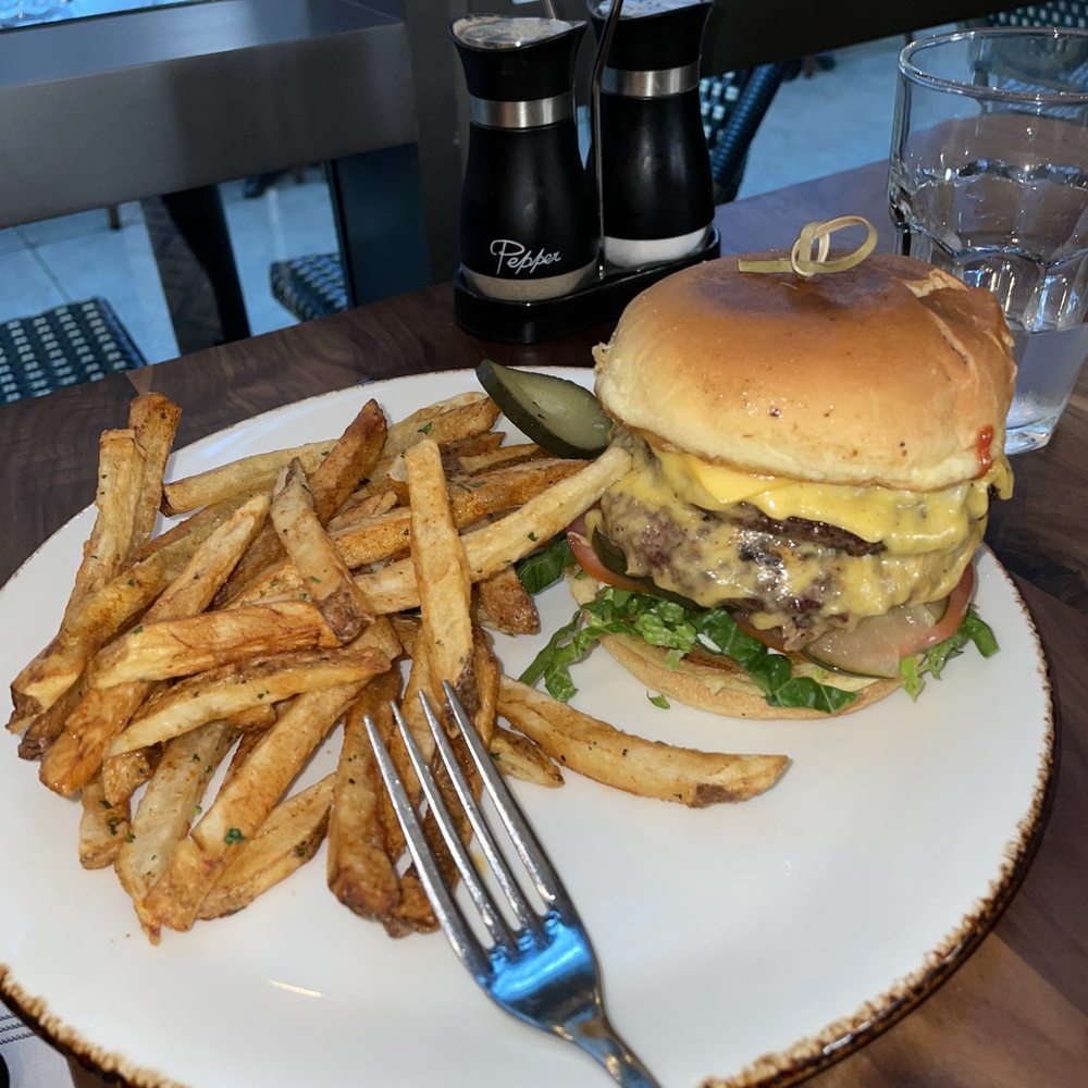 River North Bistro - American Burger - American Near Me - Chicago, Illinois River North Bistro - American Burger - American Near Me - Chicago, Illinois