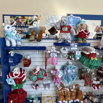 Build-A-Bear Workshop - Toy Stores Near Me - Orange, California