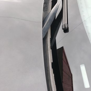 Davis Glass - Totally wrecked the base seal at windshield base - Glass & Mirrors Near Me - Albany, Oregon